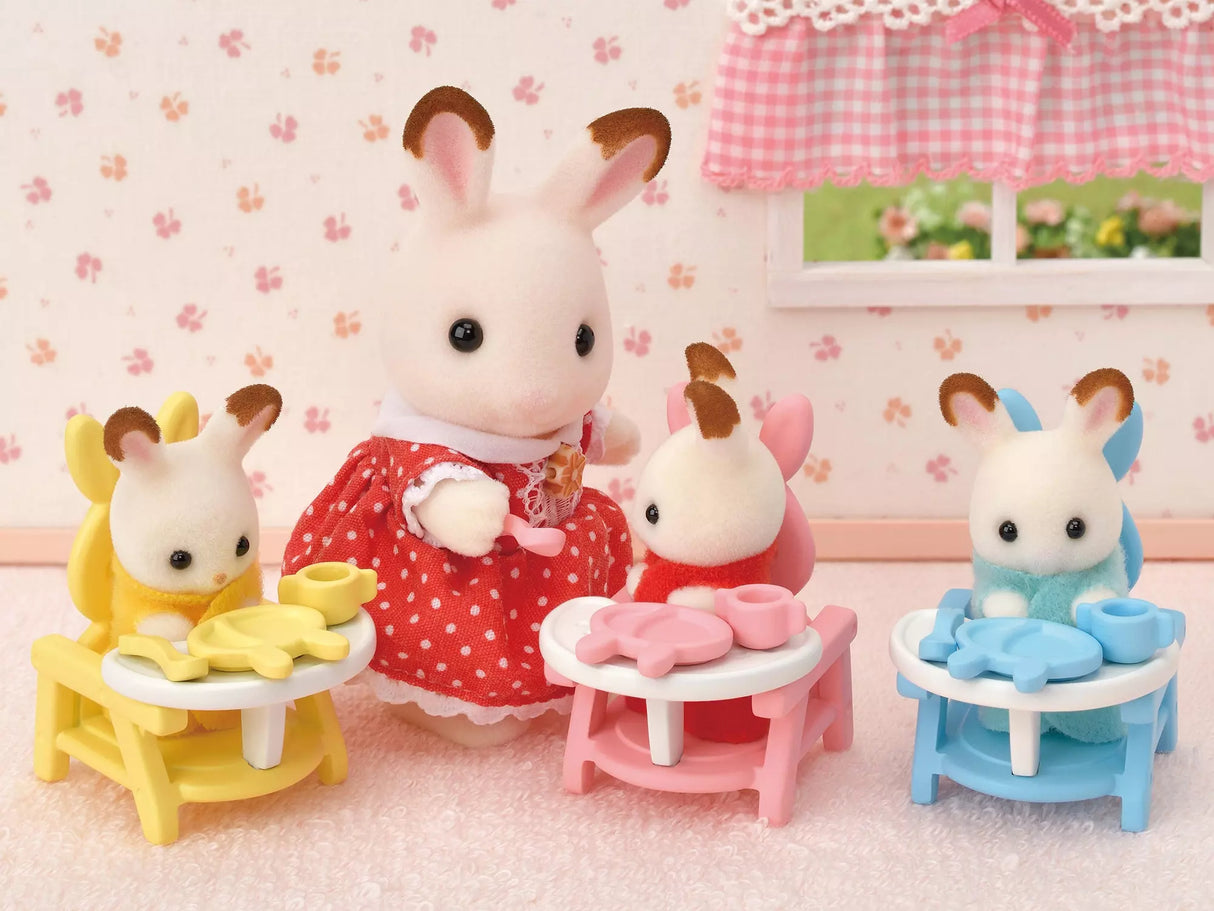 Sylvanian Families: Triplets Care Set