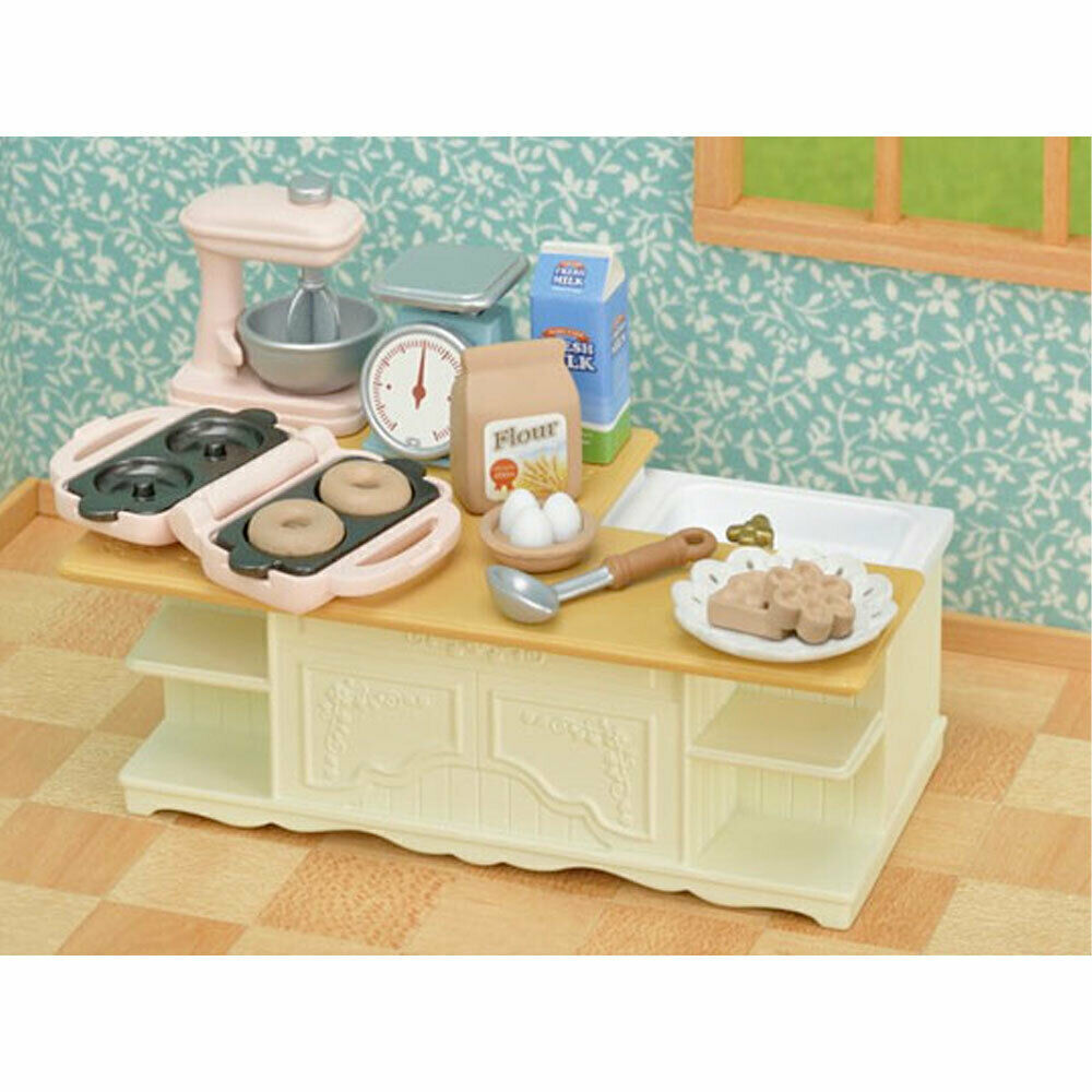 Sylvanian Families: Kitchen Island