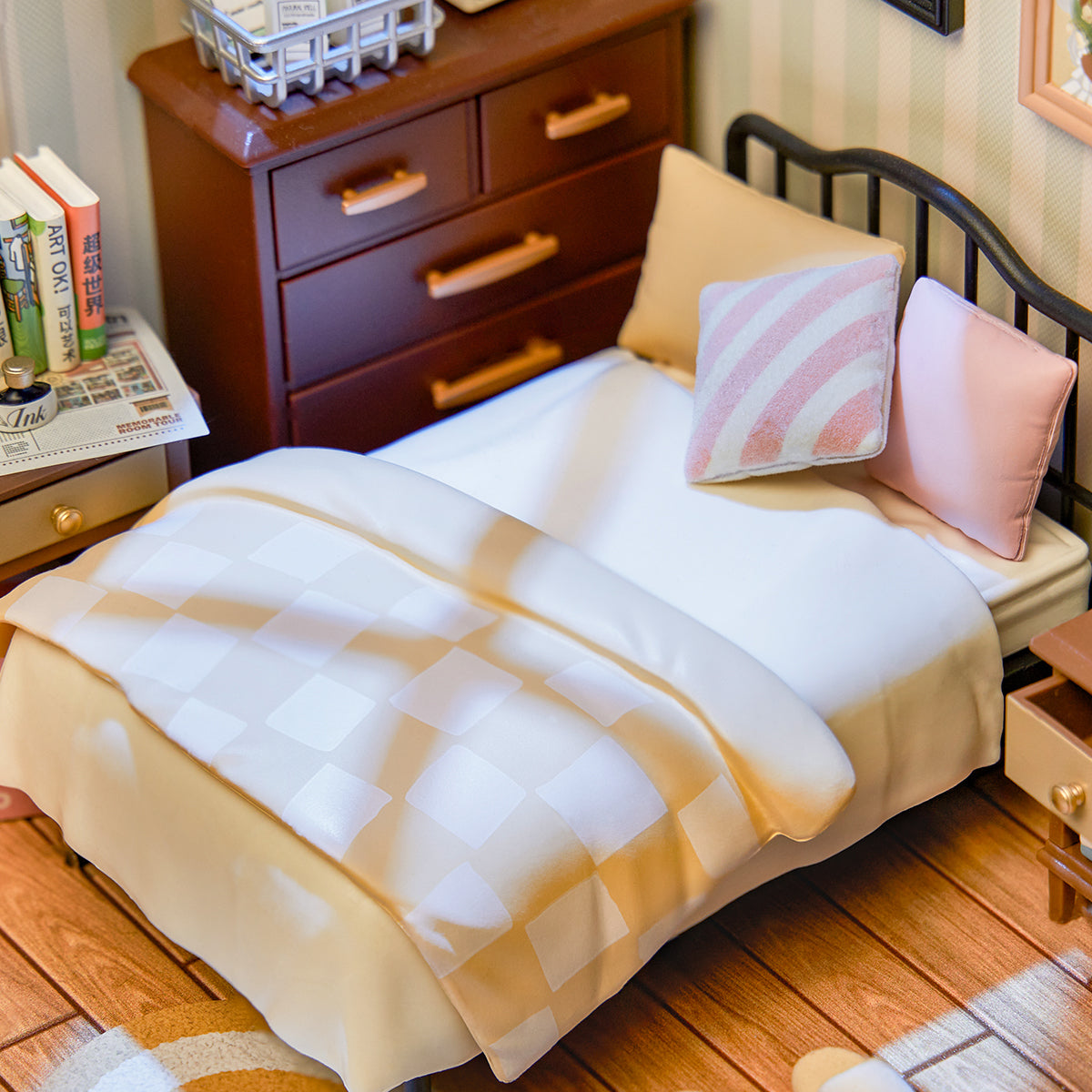 Rolife: Sweet Dream Bedroom - Super Creator Plastic DIY Miniature Puzzle