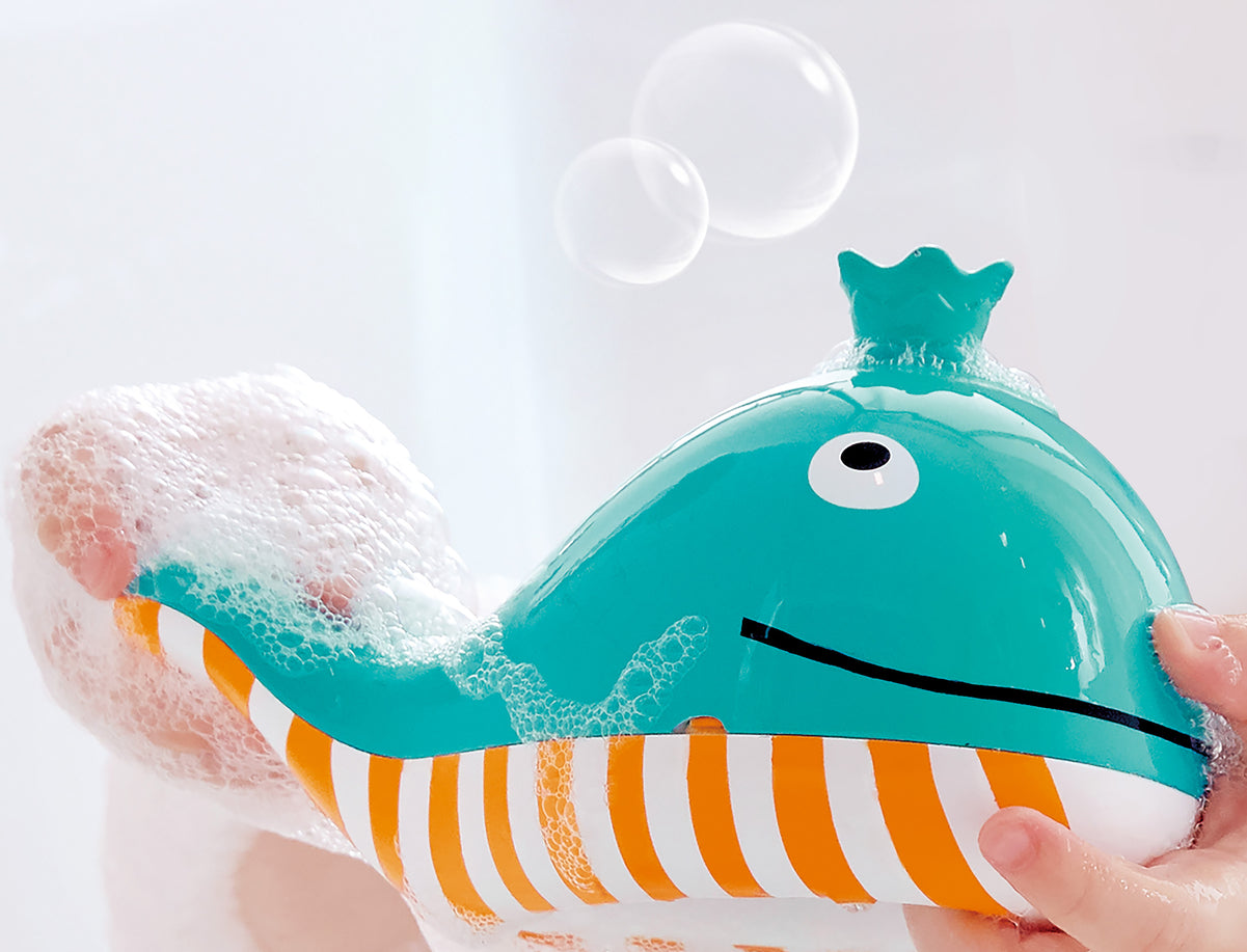 Hape: Bubble Blowing Whale