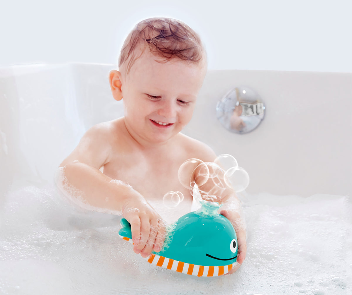Hape: Bubble Blowing Whale