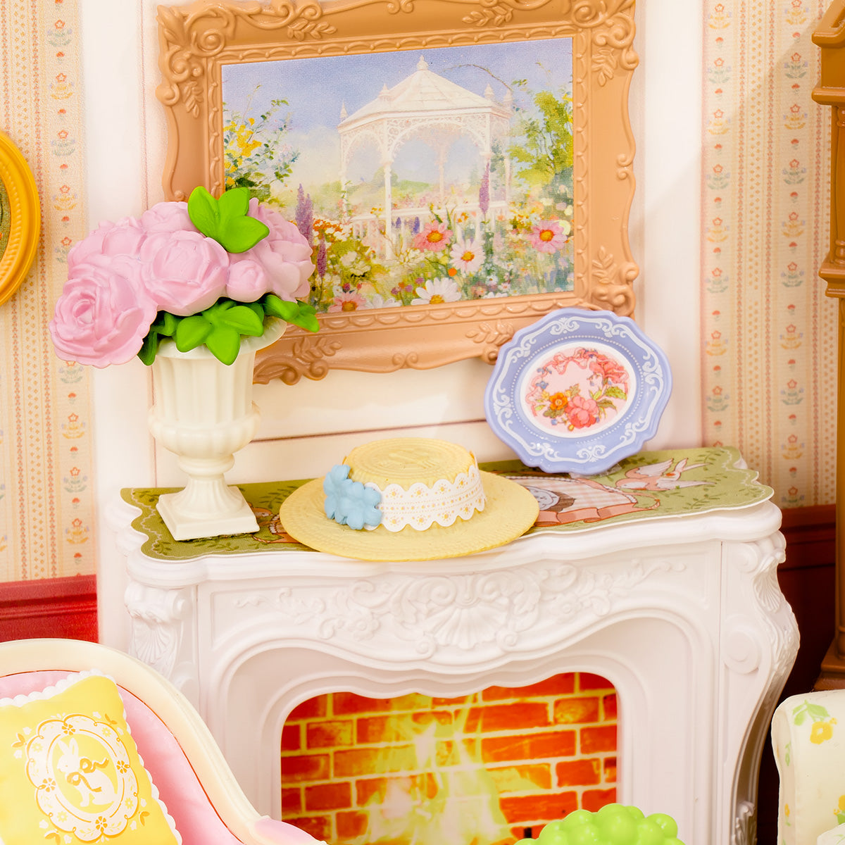 Rolife: Holiday Tea Time - Super Creator Plastic DIY Miniature Puzzle