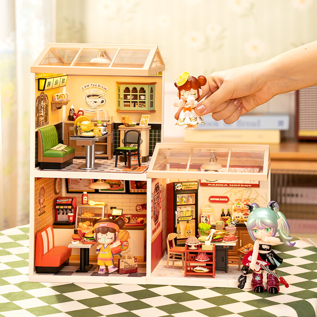 Rolife: Hong Kong Bites Cafe - Super Creator Plastic DIY Miniature Puzzle