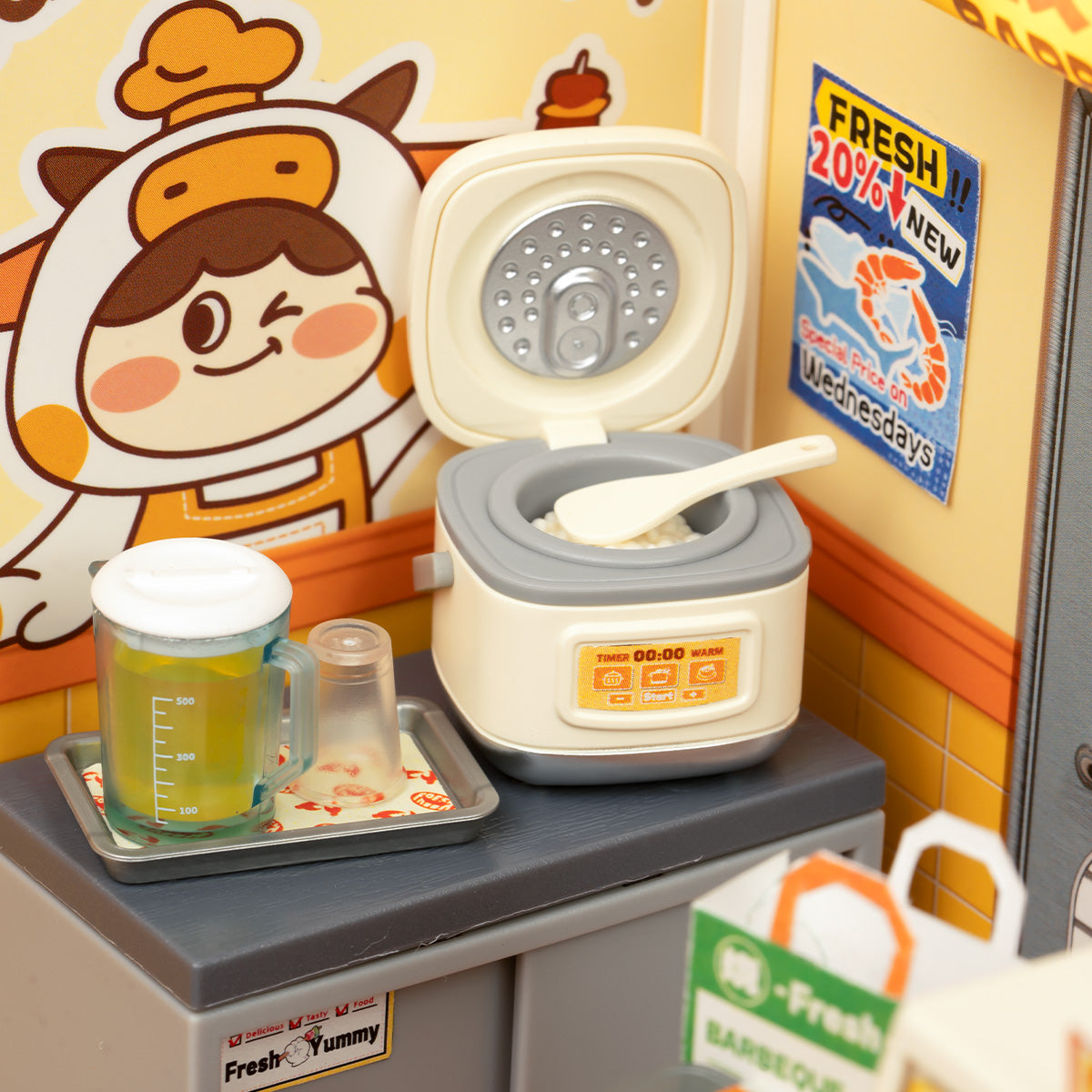 Rolife: Night Out Food Stall - Super Creator Plastic DIY Miniature Puzzle