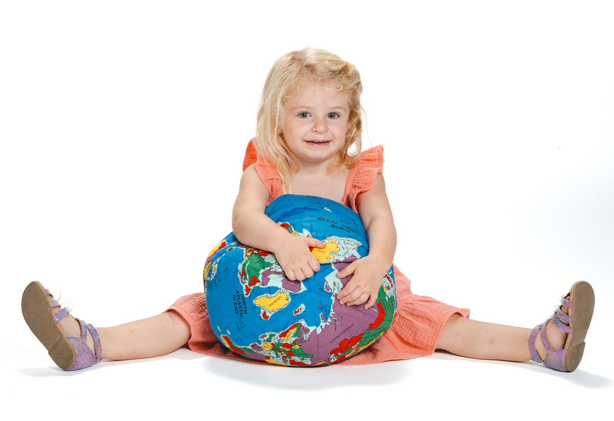 Classic Earth HUGG-A-PLANET