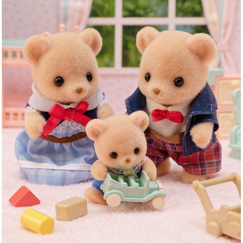 Sylvanian Families: Biscuit Bear Family