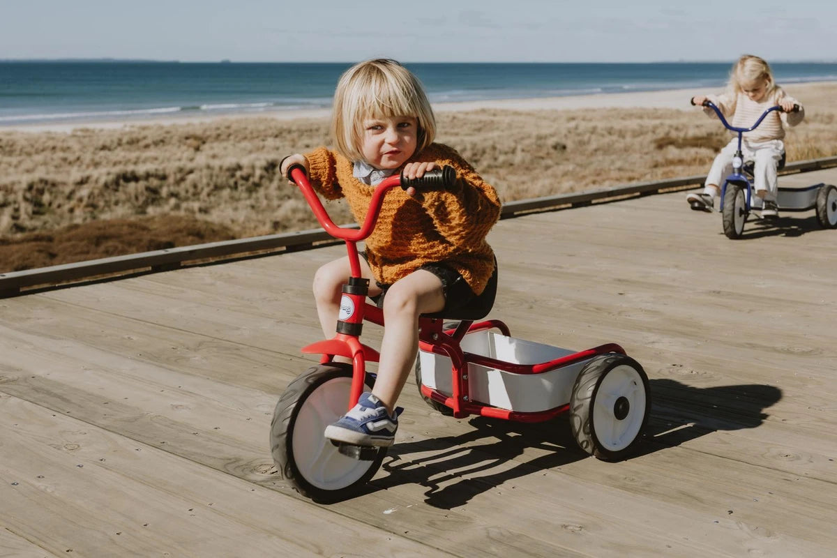 Tri-ang: Tuff Trike w Push Bar - Red