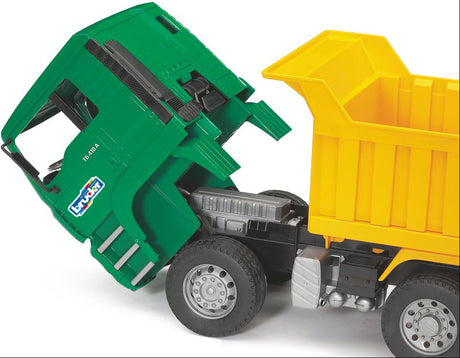 Bruder: MAN TGA Tip Truck
