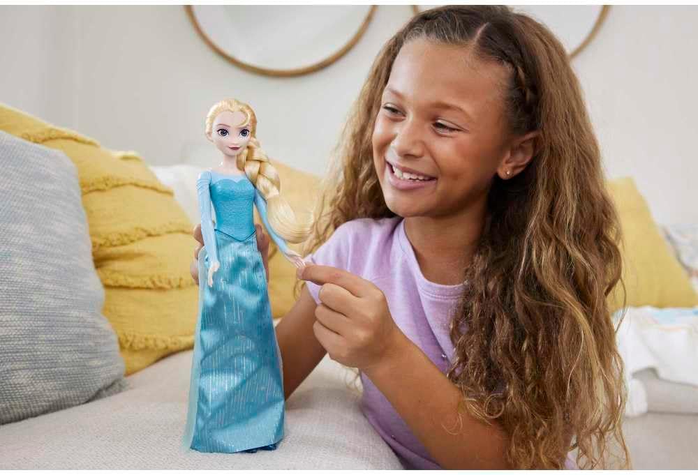 Disney Frozen: Elsa Fashion Doll  - Teal Dress