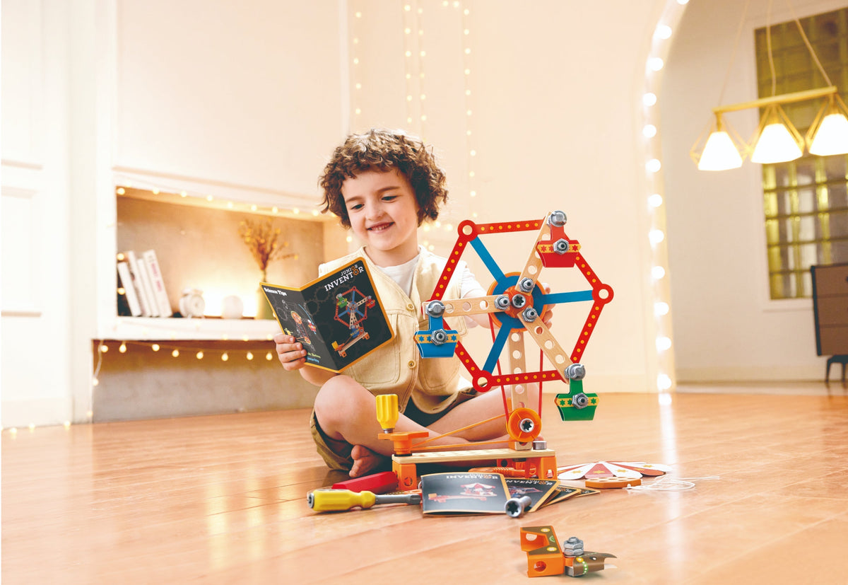 Hape: Carnival Builder Set