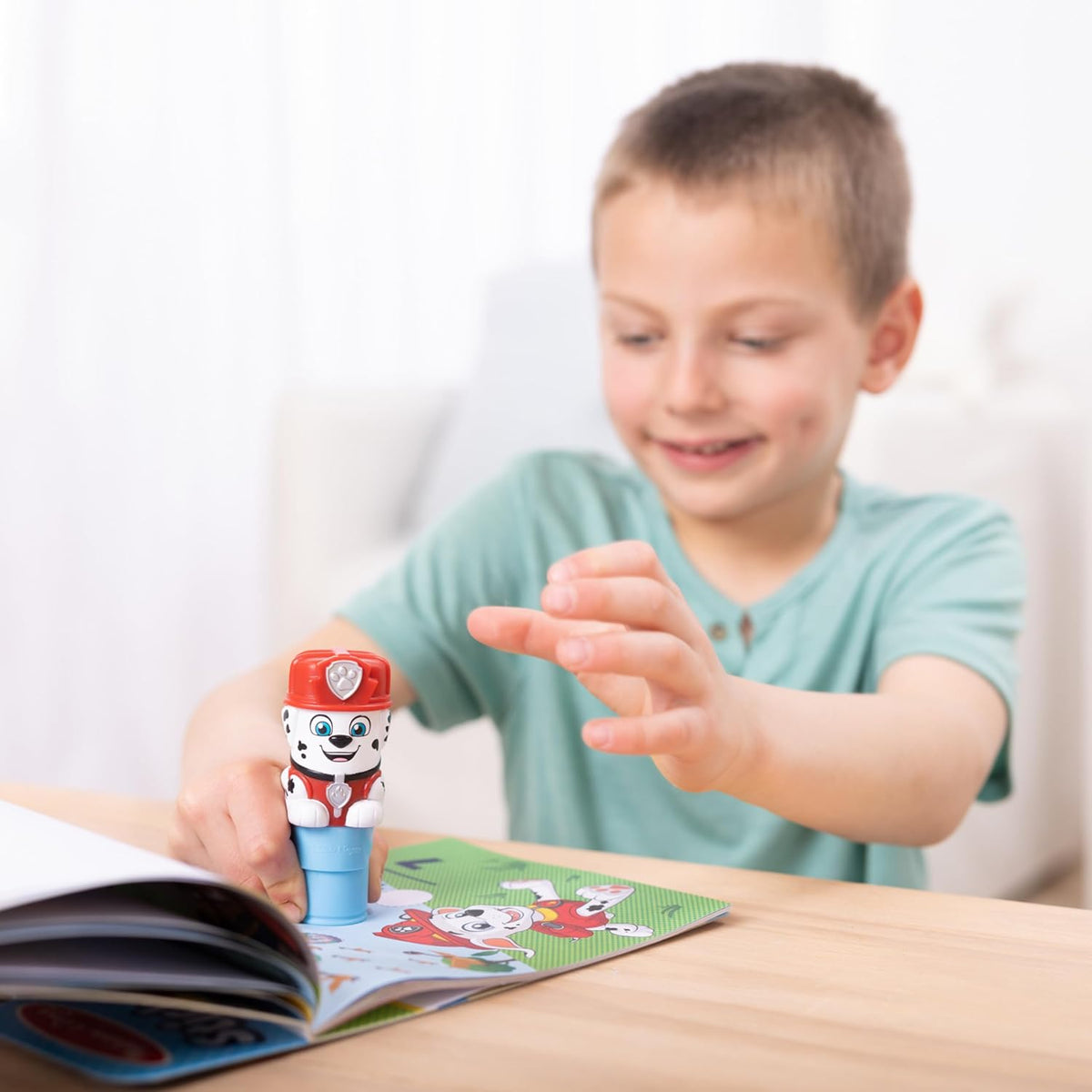 Melissa & Doug: Sticker WOW! Marshall Paw Patrol