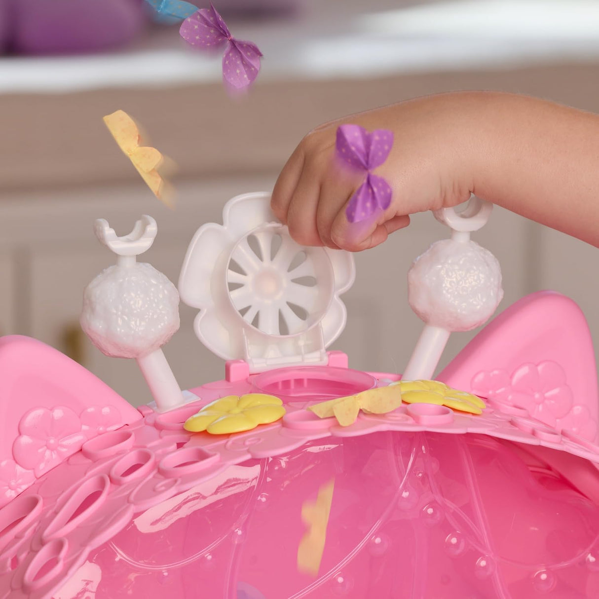 Gabby's Dollhouse: Fairylandia Flutter Magic Fairy Playset