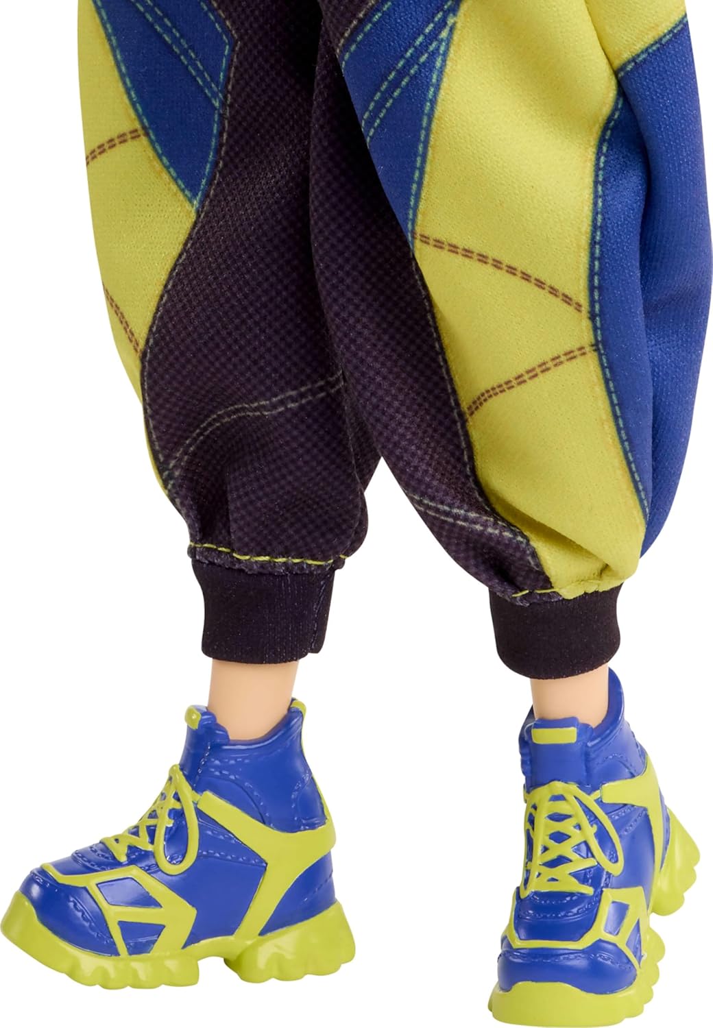 K-Pop Demon Hunters: Zoey Fashion Doll