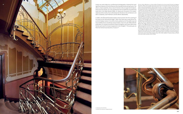 In the Temple of the Self. The Artist's Residence as a Total Work of Art