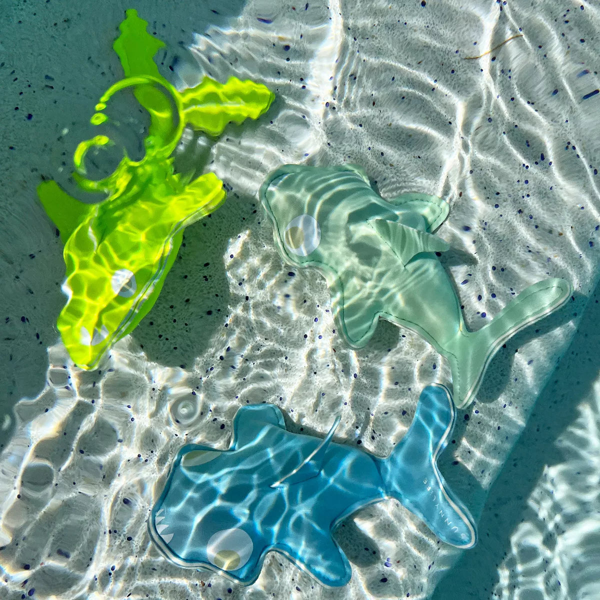 Sunnylife: Salty the Shark Dive Buddies Aqua Neon Yellow Set of 3