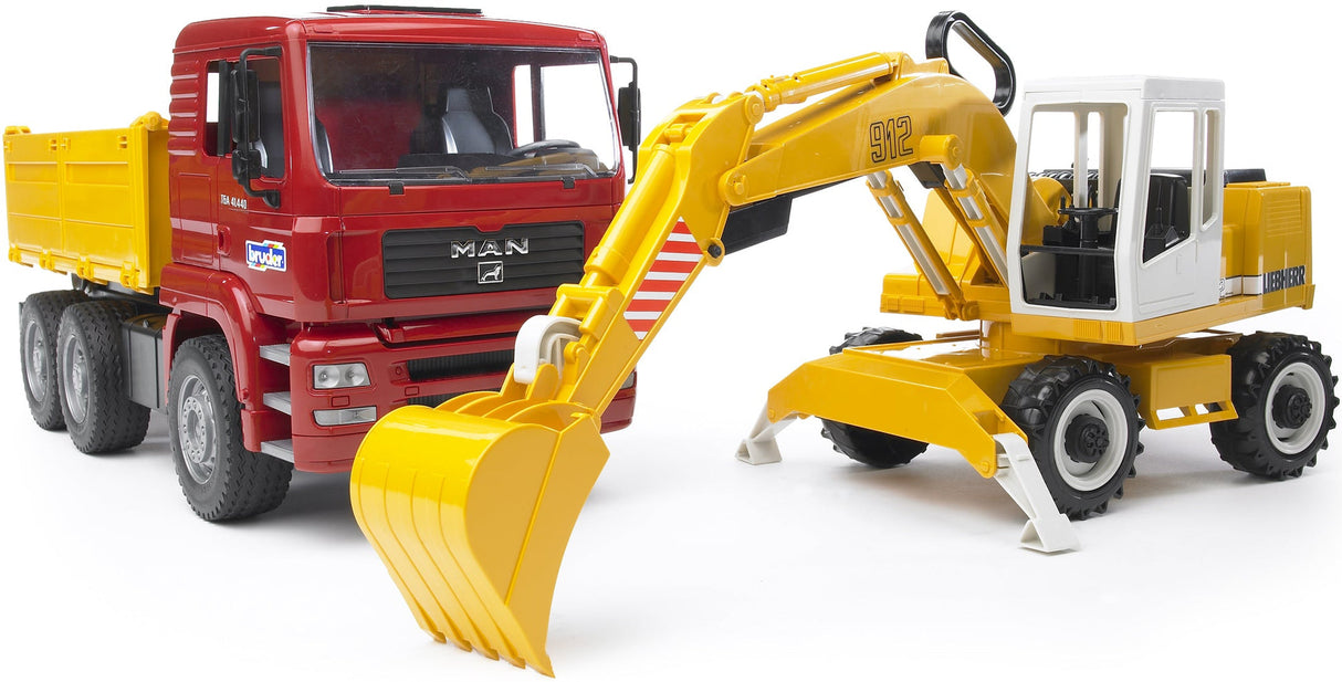 Bruder: MAN Truck with Excavator