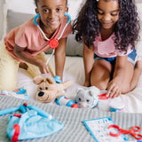 Melissa & Doug: Examine & Treat Pet Vet Play Set