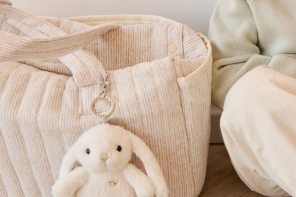 Snuggle Bunnies Penelope Key Charm - Marshmallow (15cm)
