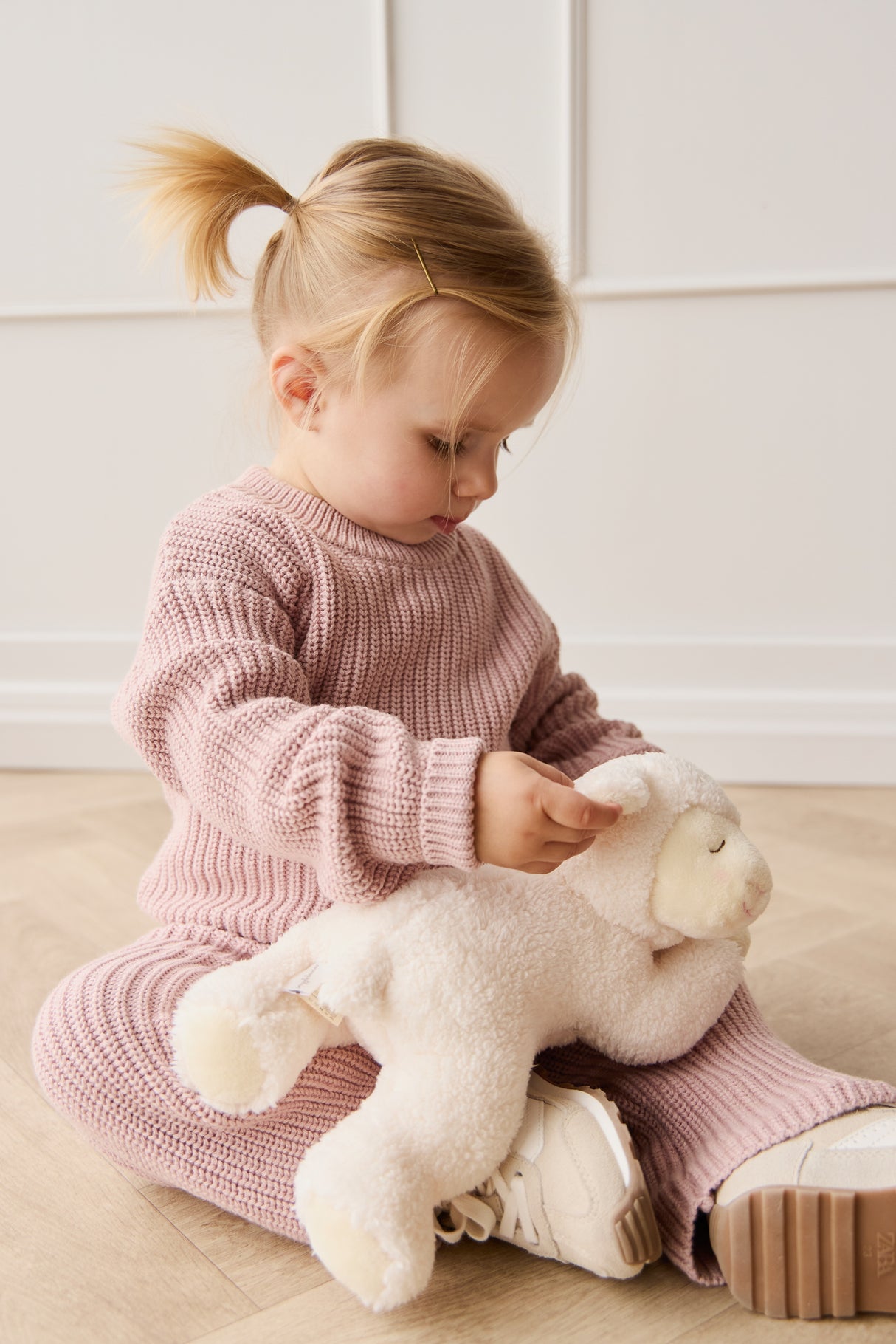Snuggle Bunnies Lambie