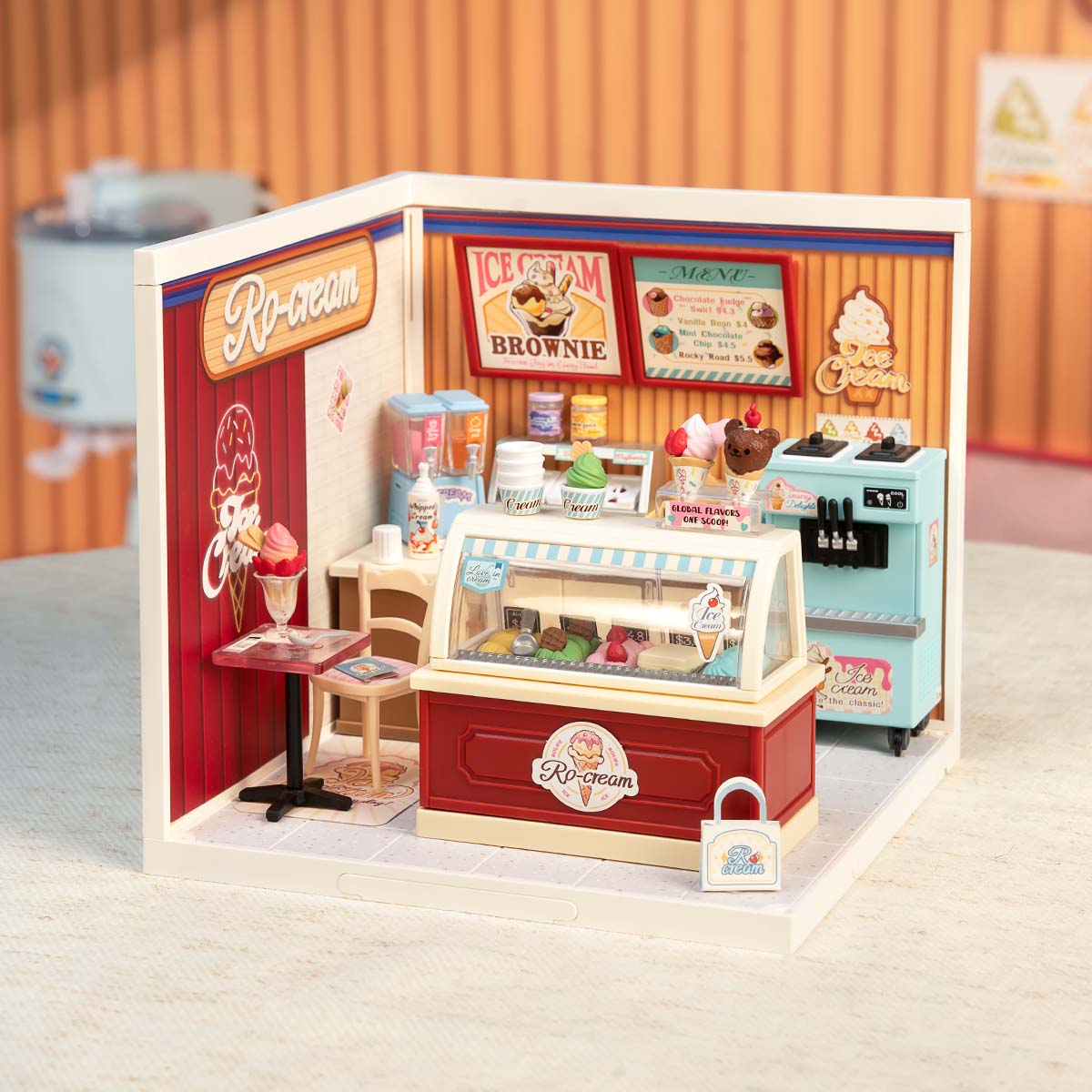 Rolife: Flavorful Ice Cream - Super Creator Plastic DIY Miniature Puzzle