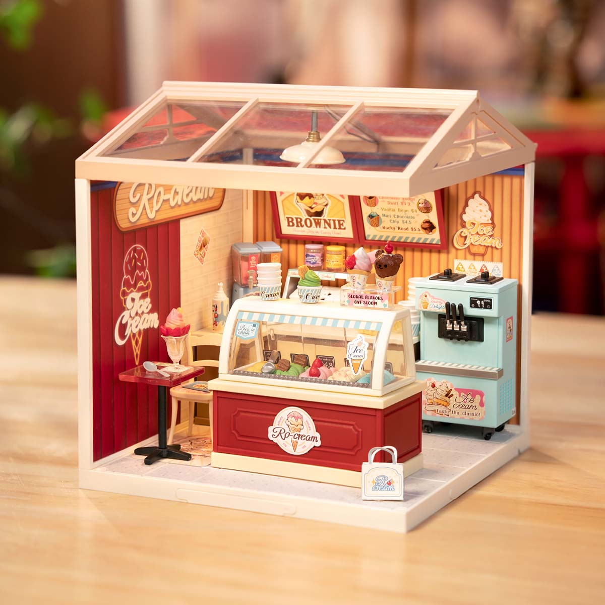 Rolife: Flavorful Ice Cream - Super Creator Plastic DIY Miniature Puzzle