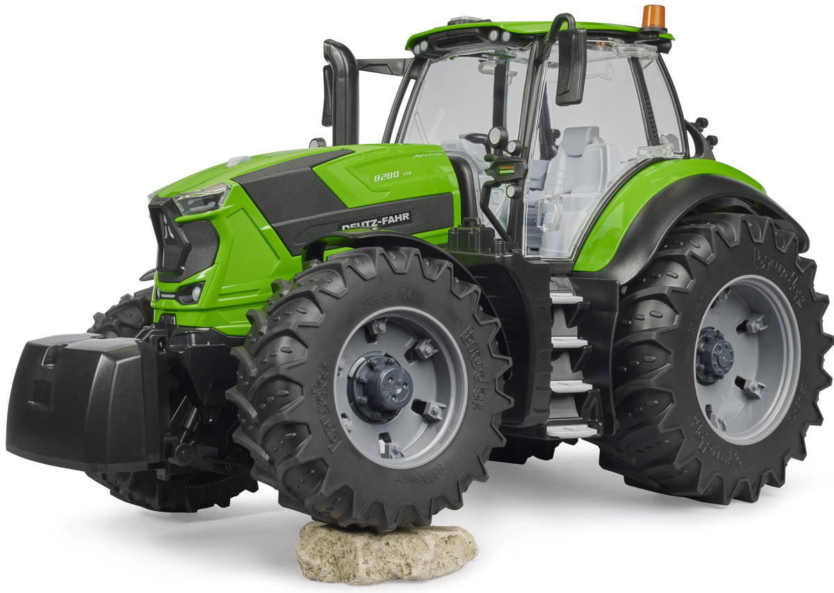 Bruder: Deutz 8280 TTV