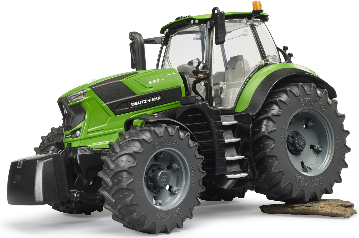 Bruder: Deutz 8280 TTV
