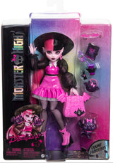 Monster High Fashion Doll: Draculaura